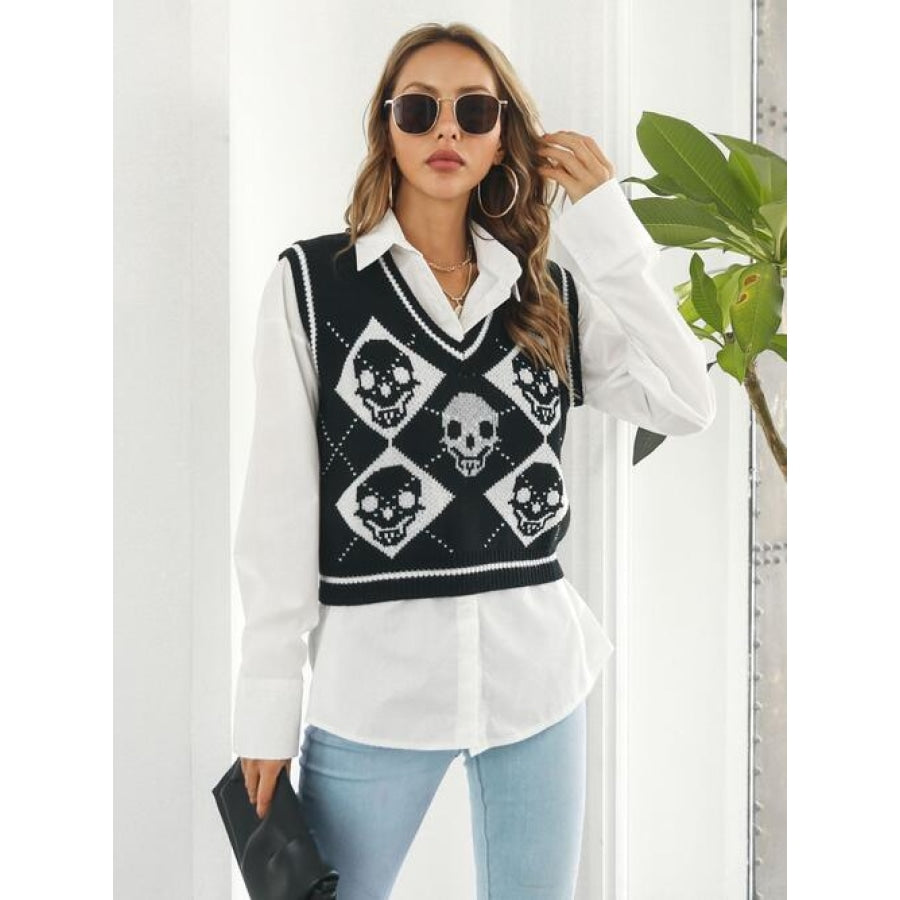 Skull Contrast V-Neck Sweater Vest