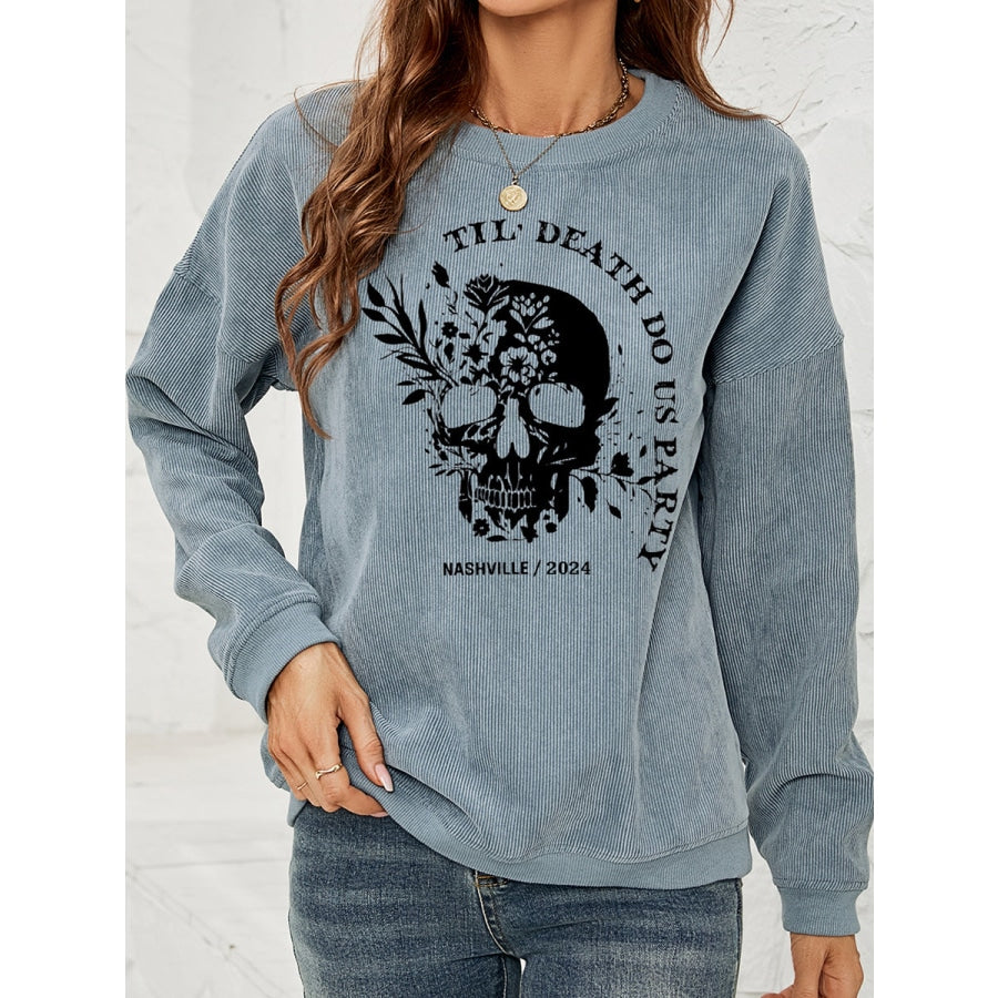 Skull Graphic Dropped Shoulder Sweatshirt