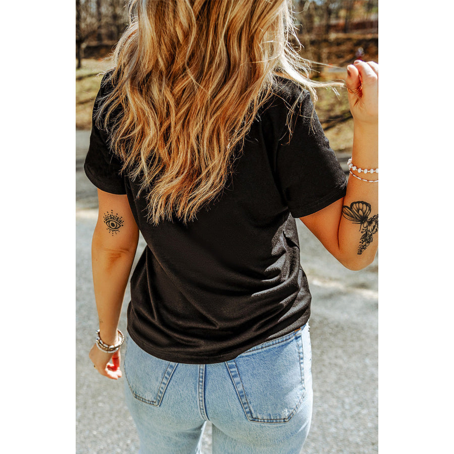 Skull Round Neck Short Sleeve T-Shirt Apparel and Accessories