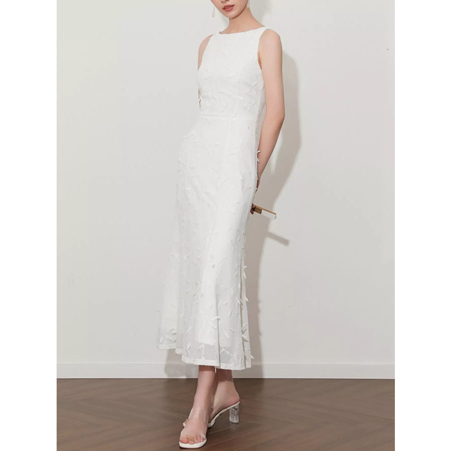 Sleeveless Floral Applique Midi Dress Apparel and Accessories