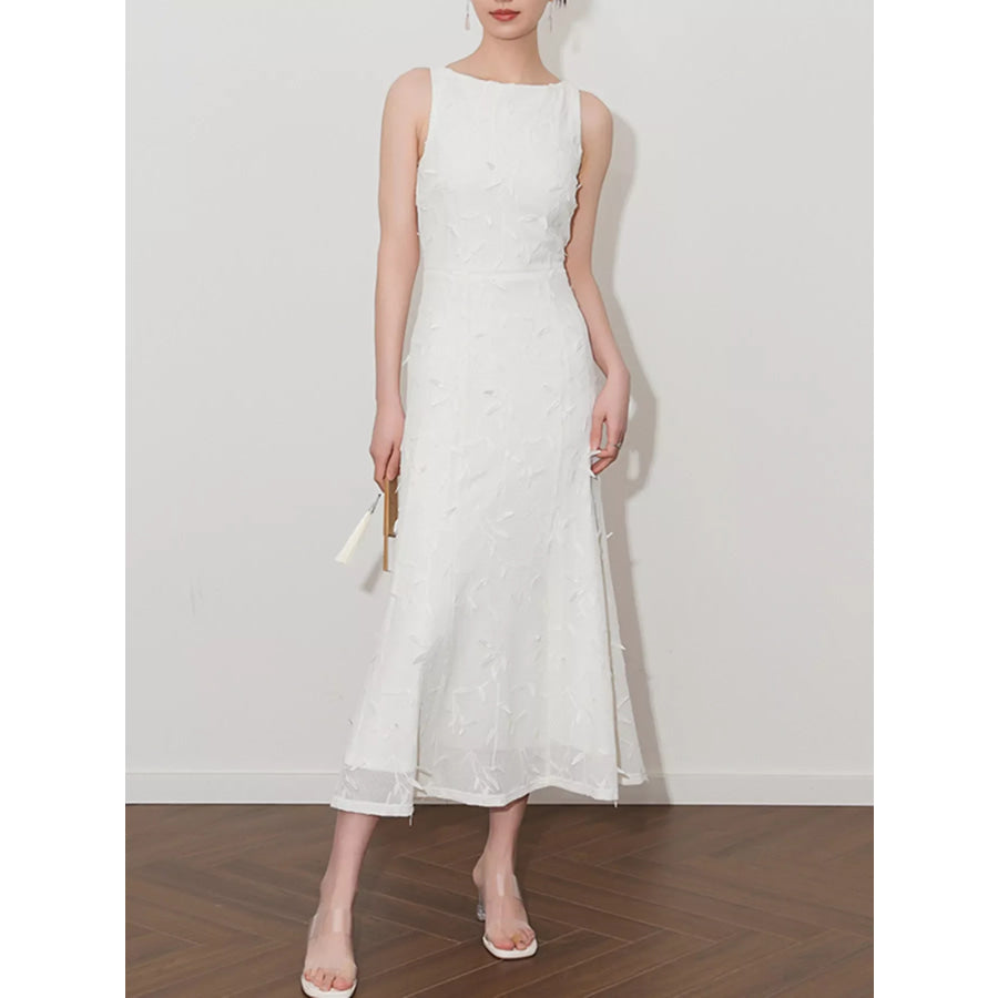 Sleeveless Floral Applique Midi Dress Apparel and Accessories