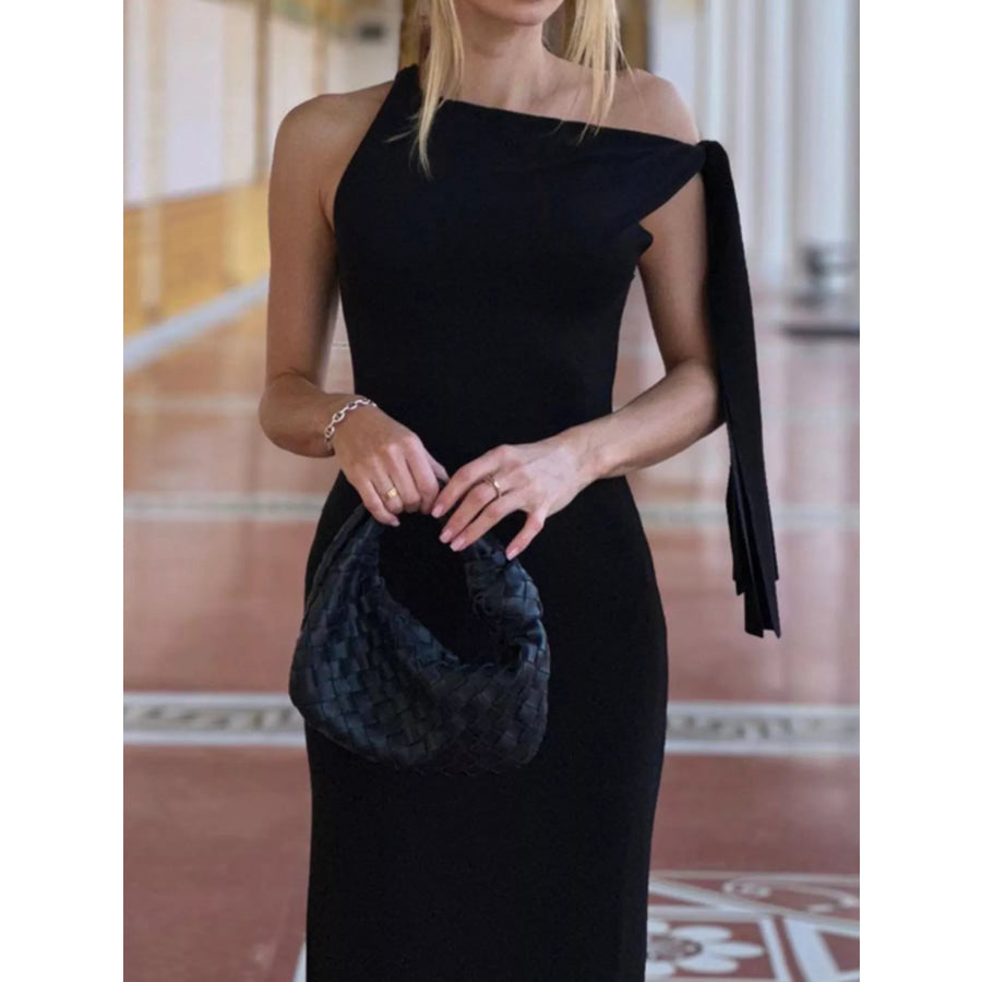 Sleeveless Maxi Dress with Draping Detail Black / S Apparel and Accessories