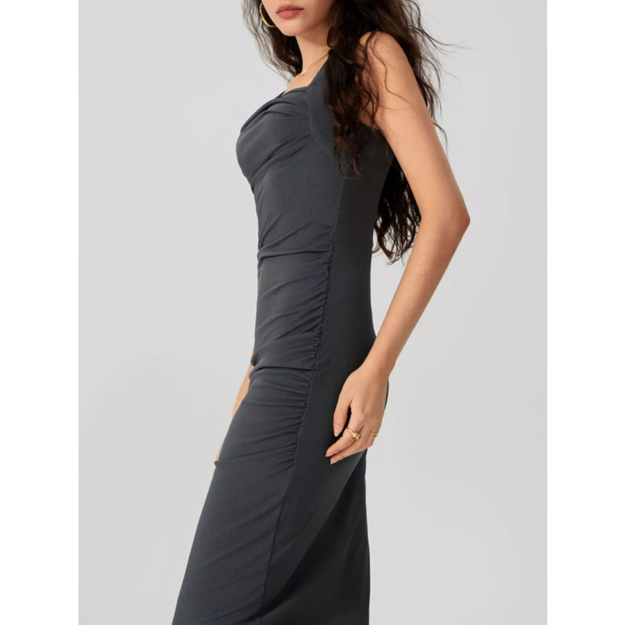 Sleeveless Ruched Bodycon Midi Dress Apparel and Accessories