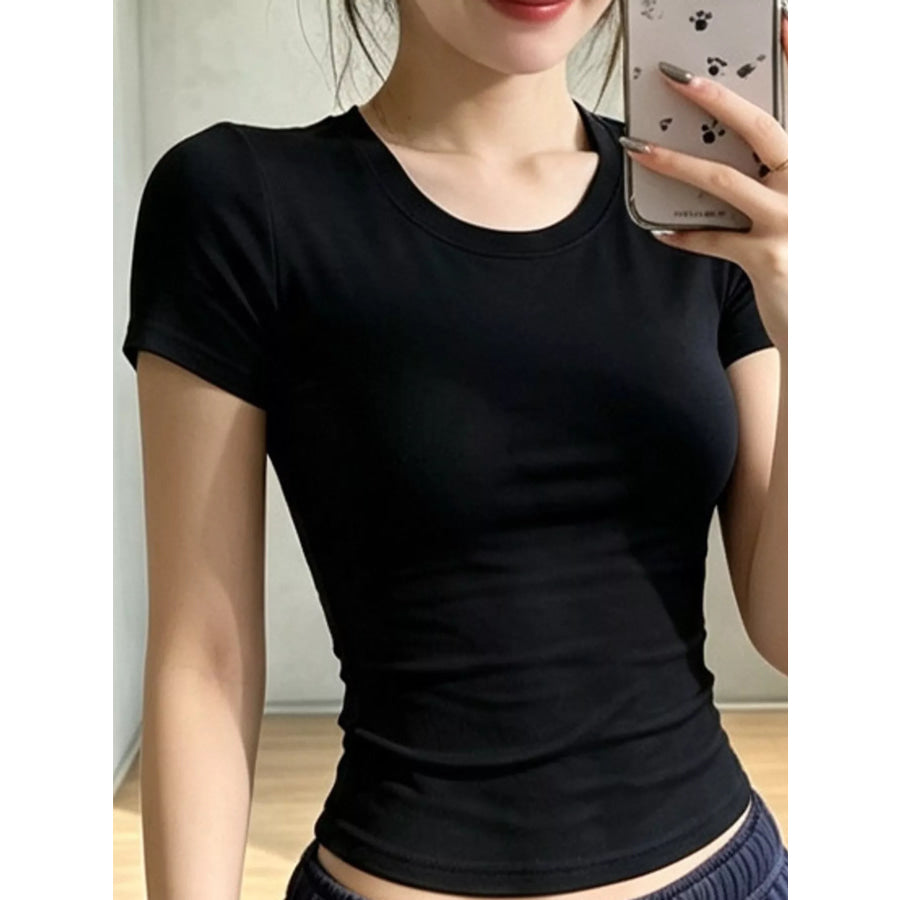 Slim-Fit Crew Neck Basic T-Shirt Black / M Apparel and Accessories