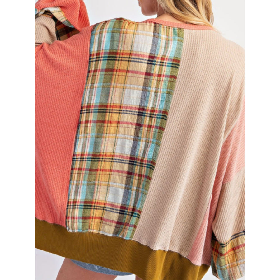 Slit Plaid Round Neck Long Sleeve Sweatshirt Apparel and Accessories