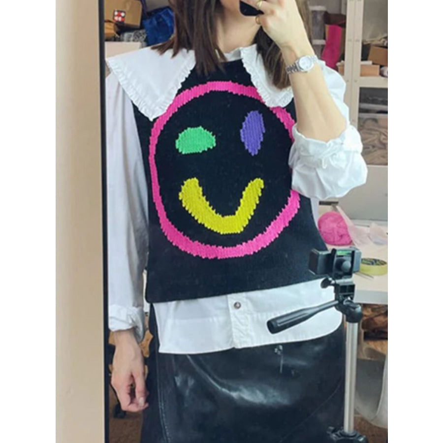 Smiley Round Neck Sweater Vest Styl A / S Apparel and Accessories