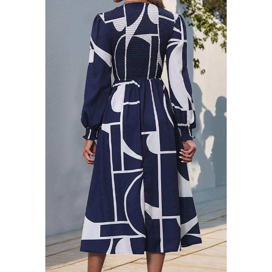 Smocked Color Block Long Sleeve Midi Dress Apparel and Accessories