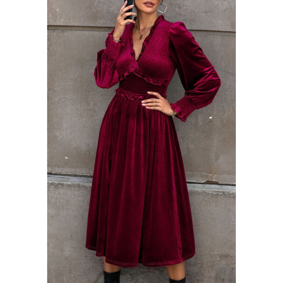 Smocked Lantern Sleeve Midi Dress Apparel and Accessories