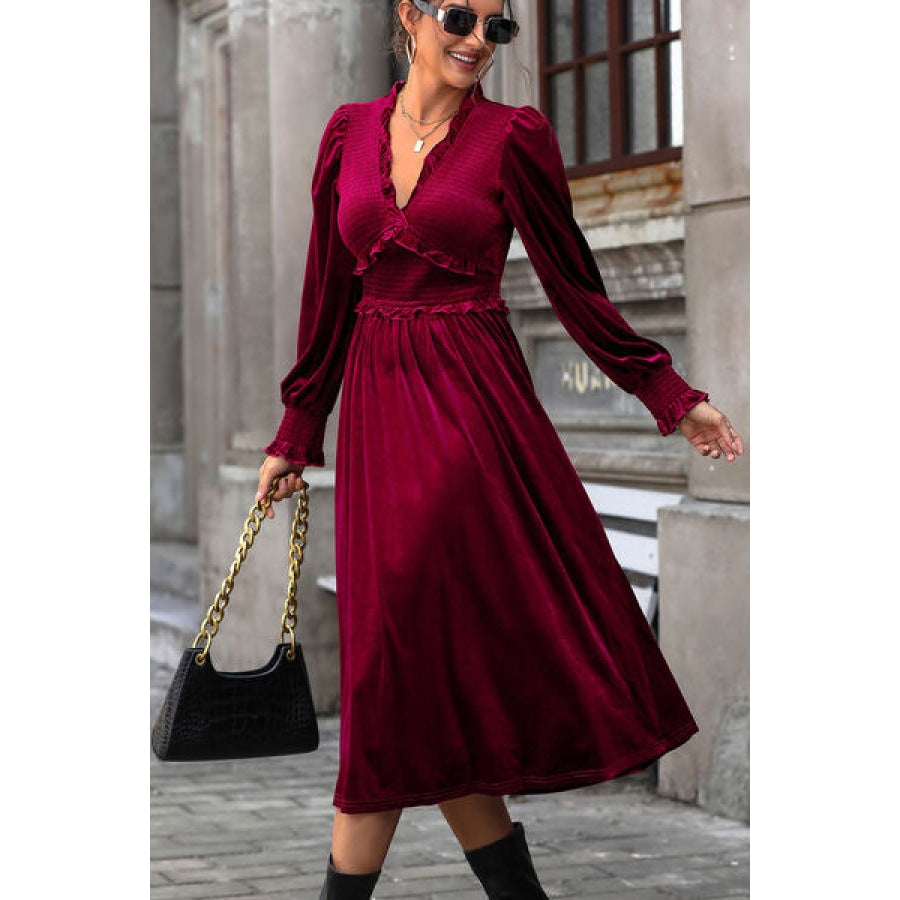 Smocked Lantern Sleeve Midi Dress Apparel and Accessories