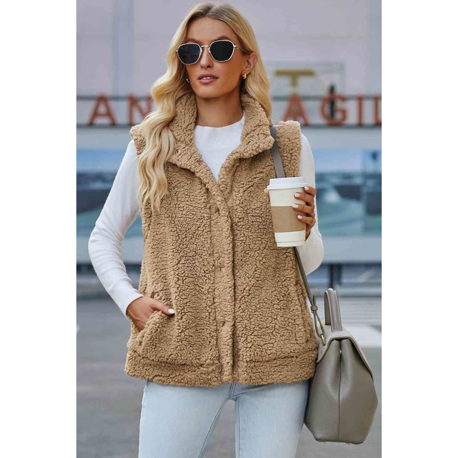 Snap Down Vest with Pockets Tan / S