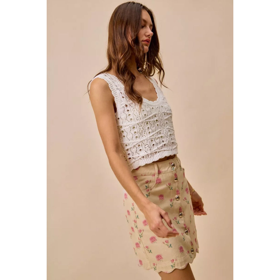SO ME Floral Rose Print Cotton Twill Scallop Mini Skirt Apparel and Accessories