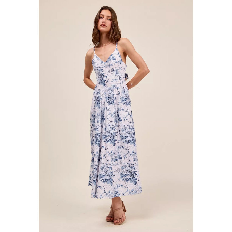 SO ME Floral Woven V Neck Dress With Back Ribbon Tie Apparel and Accessories