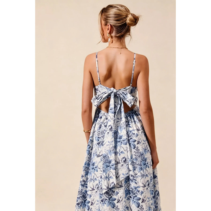 SO ME Floral Woven V Neck Dress With Back Ribbon Tie Apparel and Accessories