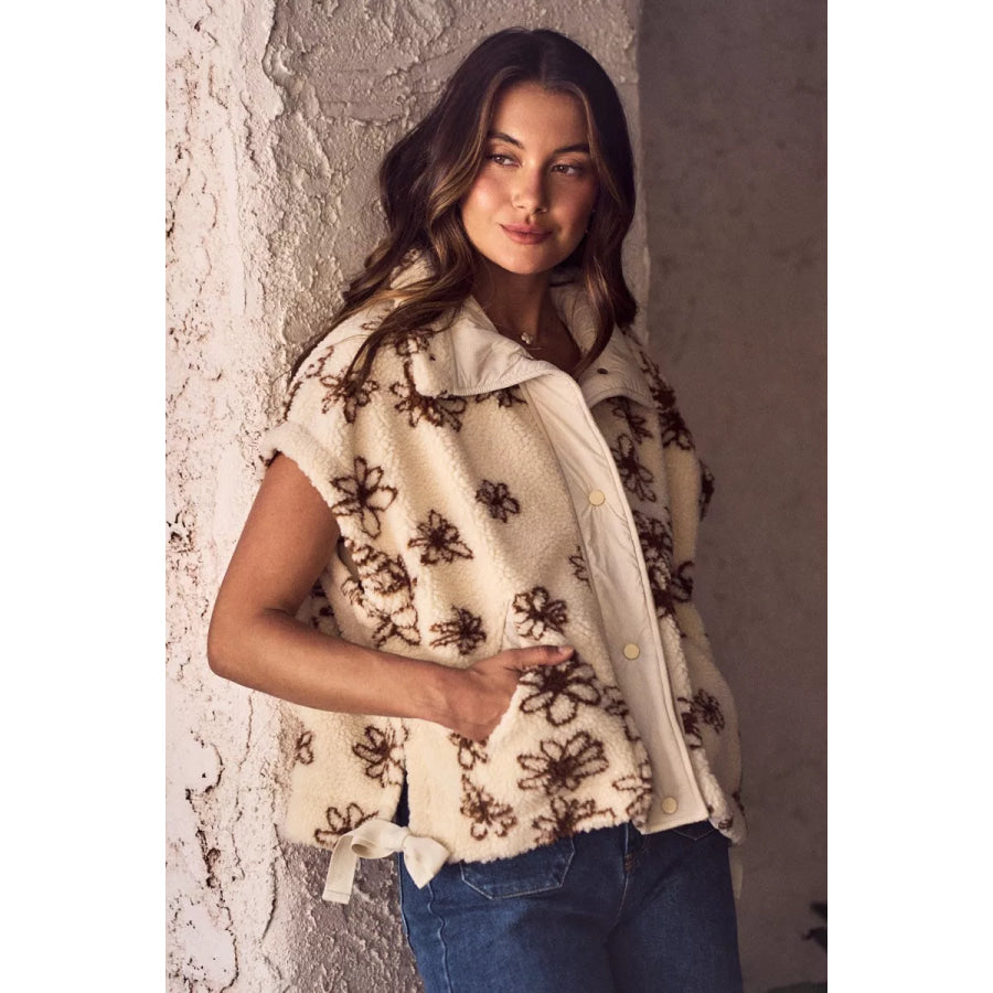 SO ME Flower Sherpa Fur Oversized Sleeveless Vest Jacket Apparel and Accessories