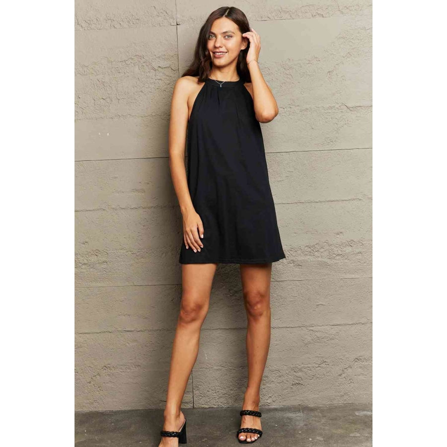 Spliced Lace Round Neck Sleeveless Dress Apparel and Accessories