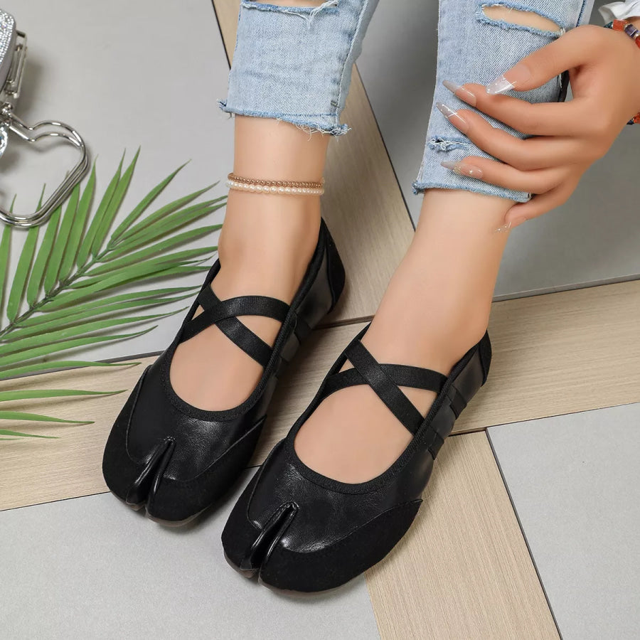 Split-Toe Tabi Ballet Sandals with Crisscross Straps Black / 36 Apparel and Accessories