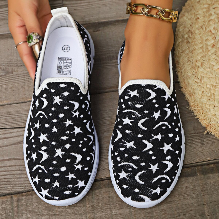 Star &amp; Moon Pattern Flat Loafers White / 36(US5) Apparel and Accessories