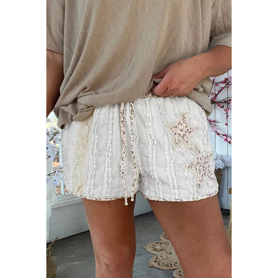 Star Patch Lace Trim Shorts White / S Apparel and Accessories