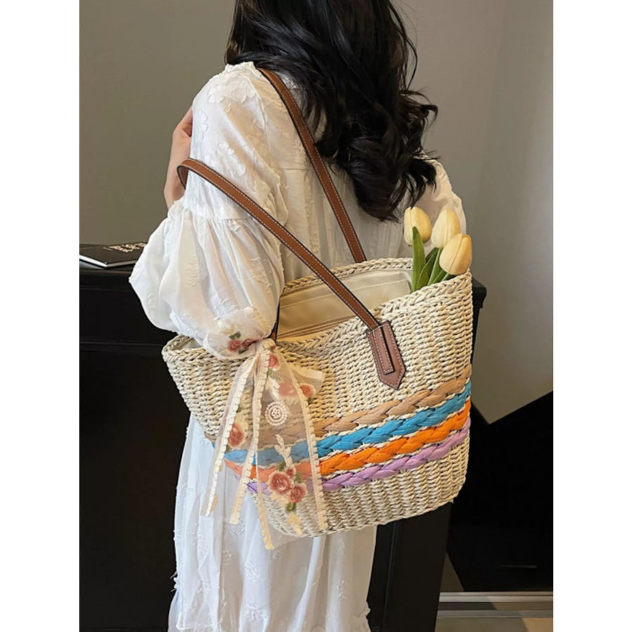Straw Woven Shoulder Bag Off-white / One Size Apparel and Accessories