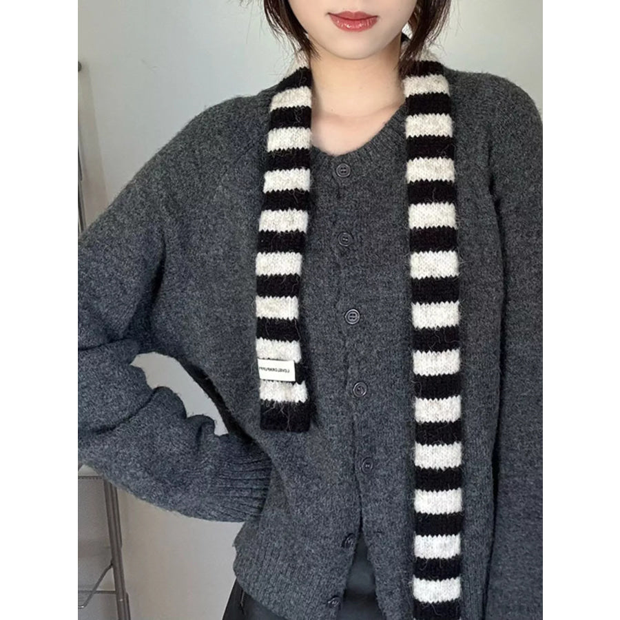Striped Knitted Warm Scarf Black / ONESIZE Apparel and Accessories