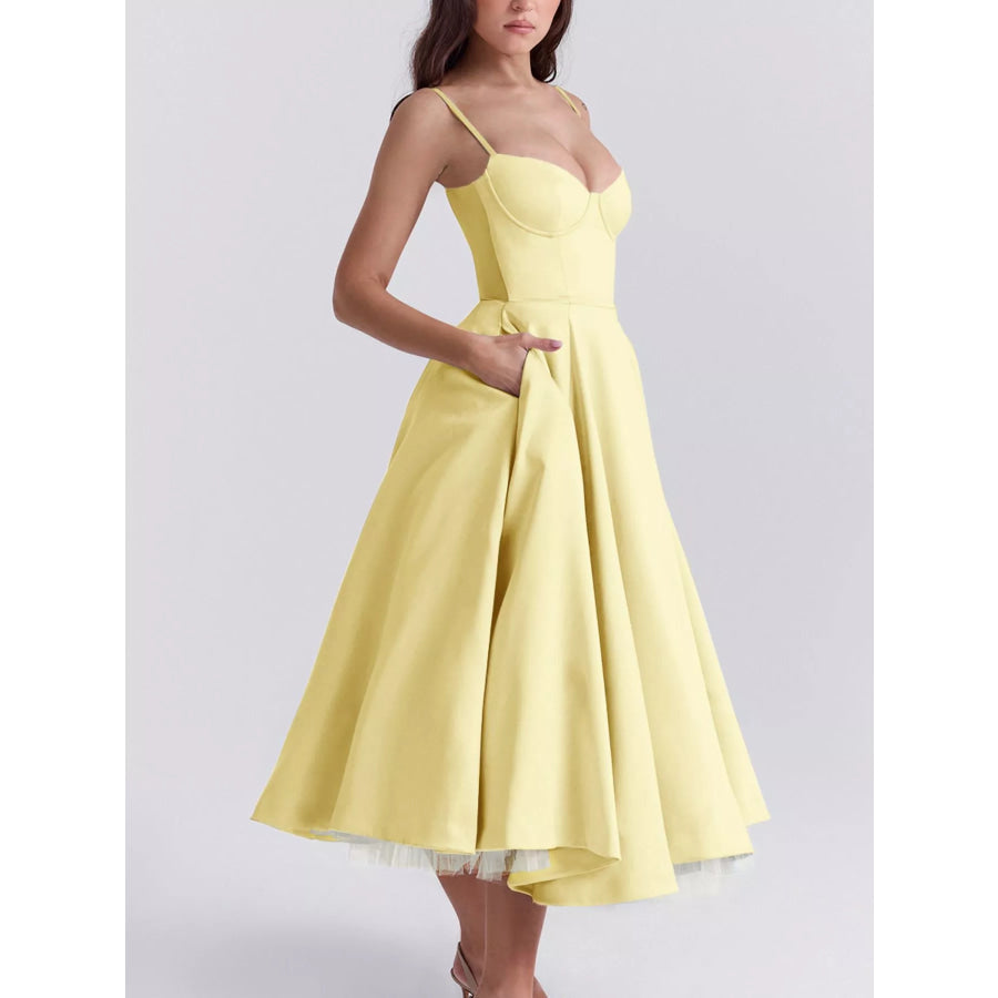 Sweetheart Neck A-Line Midi Dress Apparel and Accessories