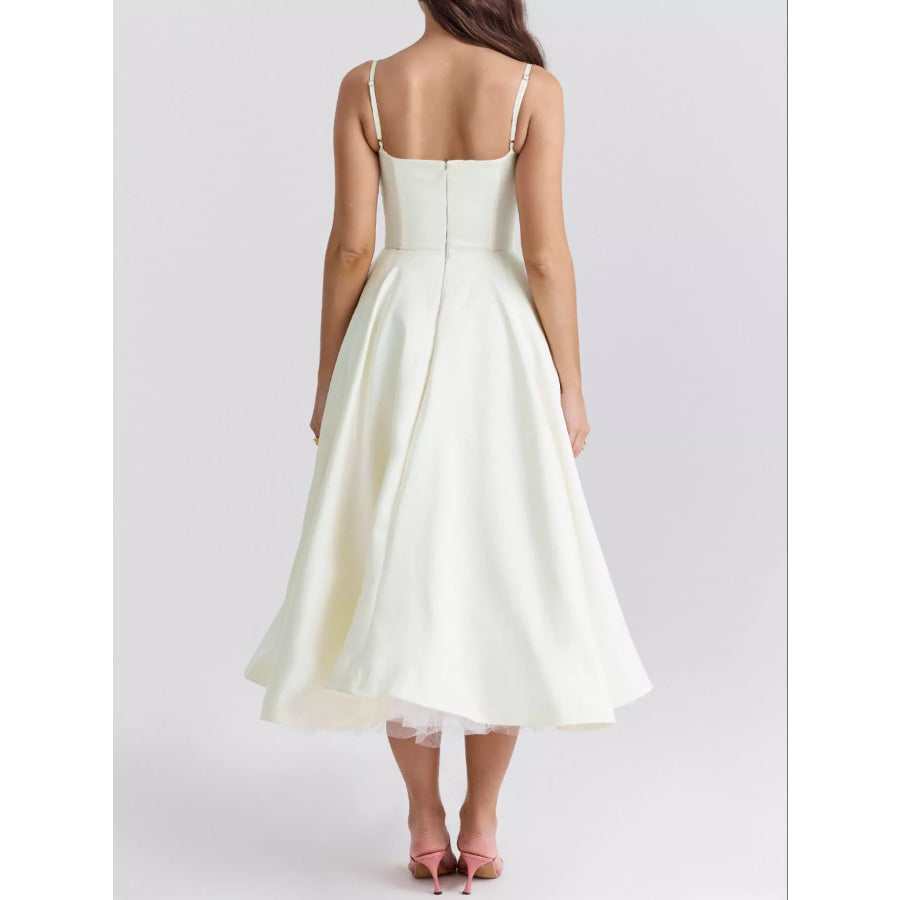 Sweetheart Neck A-Line Midi Dress Apparel and Accessories