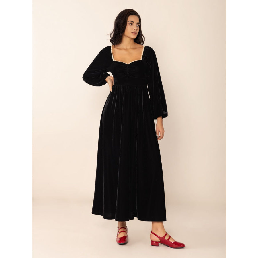 Sweetheart Neck Long Sleeve Midi Dress Apparel and Accessories