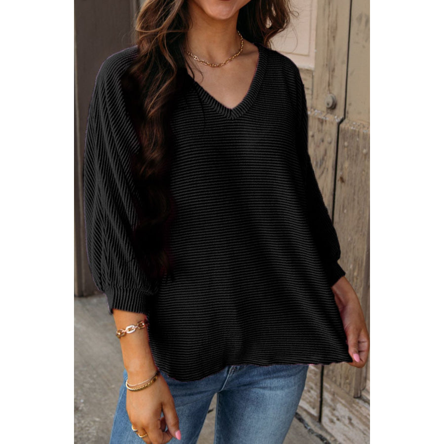 Texture V-Neck Long Sleeve Top Black / S Apparel and Accessories