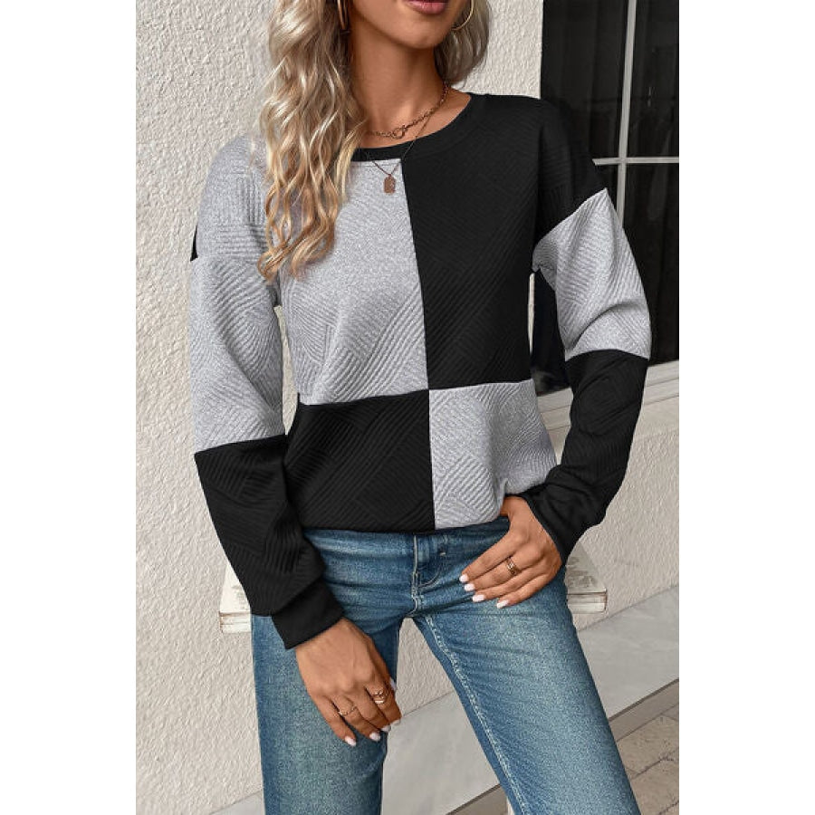 Textured Color Block Round Neck Sweatshirt Clothing