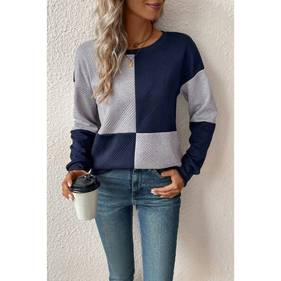 Textured Color Block Round Neck Sweatshirt Clothing