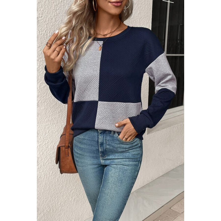 Textured Color Block Round Neck Sweatshirt Clothing