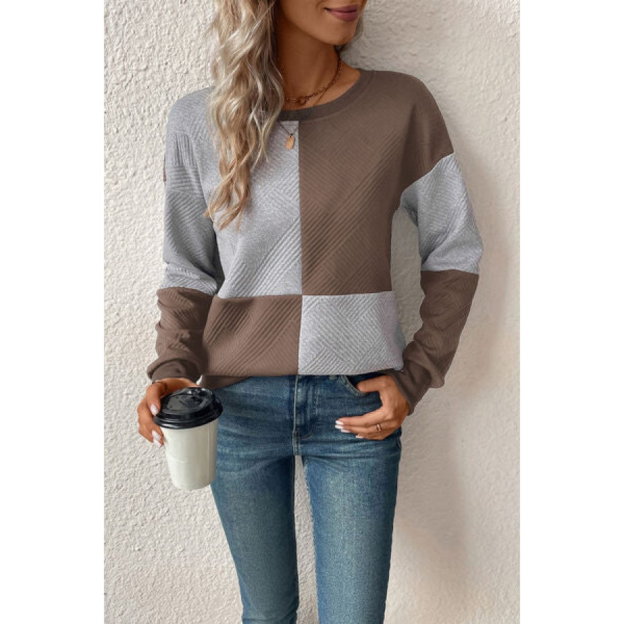 Textured Color Block Round Neck Sweatshirt Clothing