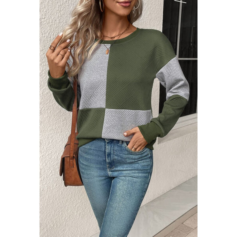 Textured Color Block Round Neck Sweatshirt Clothing