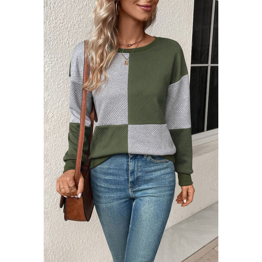 Textured Color Block Round Neck Sweatshirt Matcha Green / S Clothing