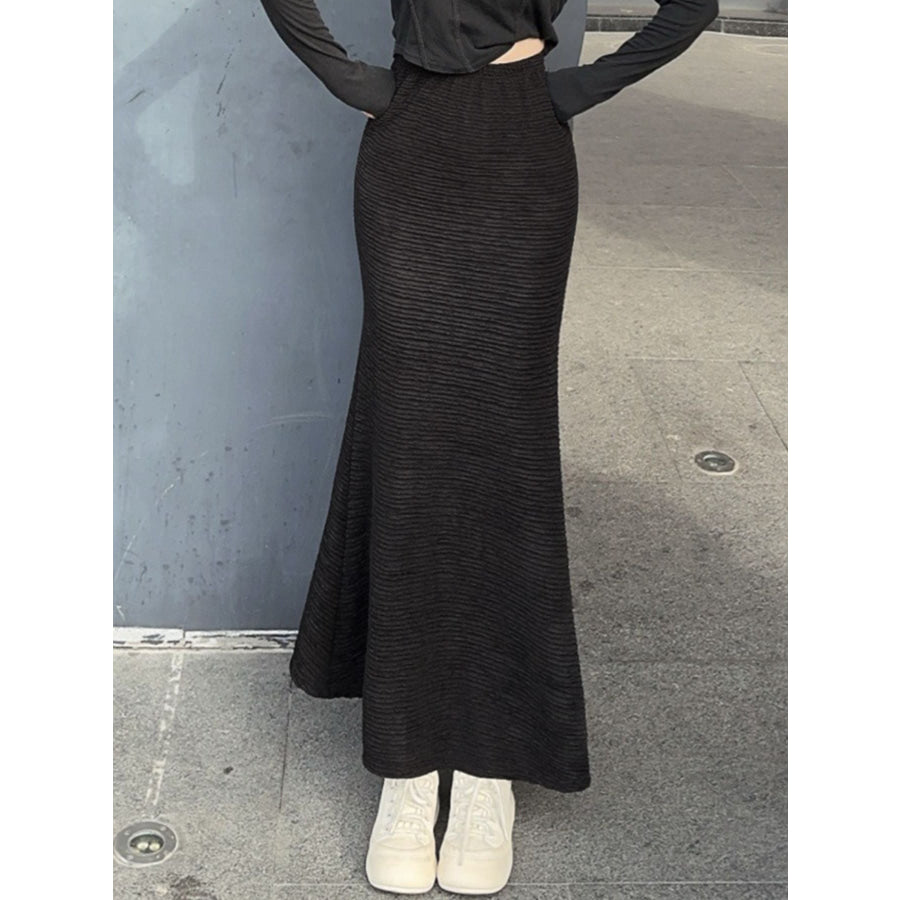 Textured Knit Mermaid Skirt Black / M Apparel and Accessories