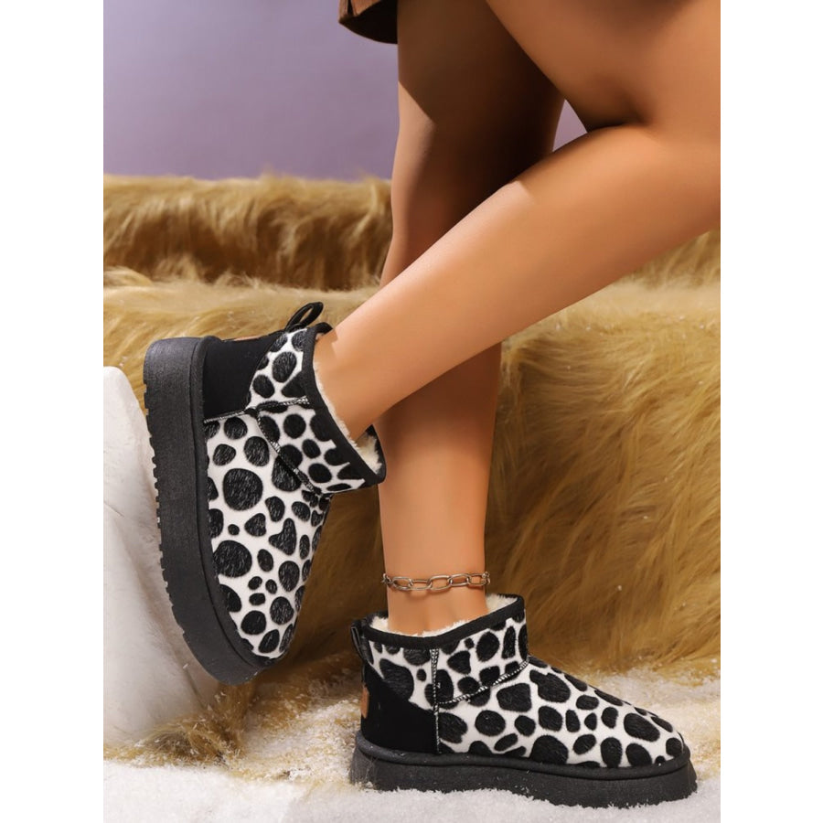 Thermal Animal Print Platform Boots Apparel and Accessories