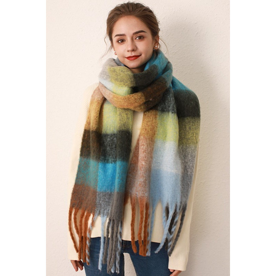 Thermal Fringe Contrast Plaid Scarf Gray/Blue grid / One Size Apparel and Accessories