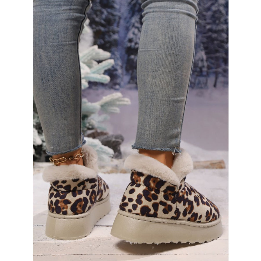 Thermal Leopard Round Toe Platform Boots Apparel and Accessories