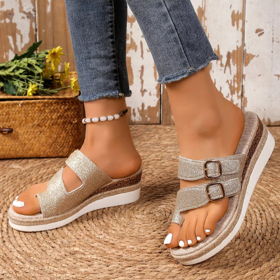 Toe Loop Wedge Sandals Apparel and Accessories