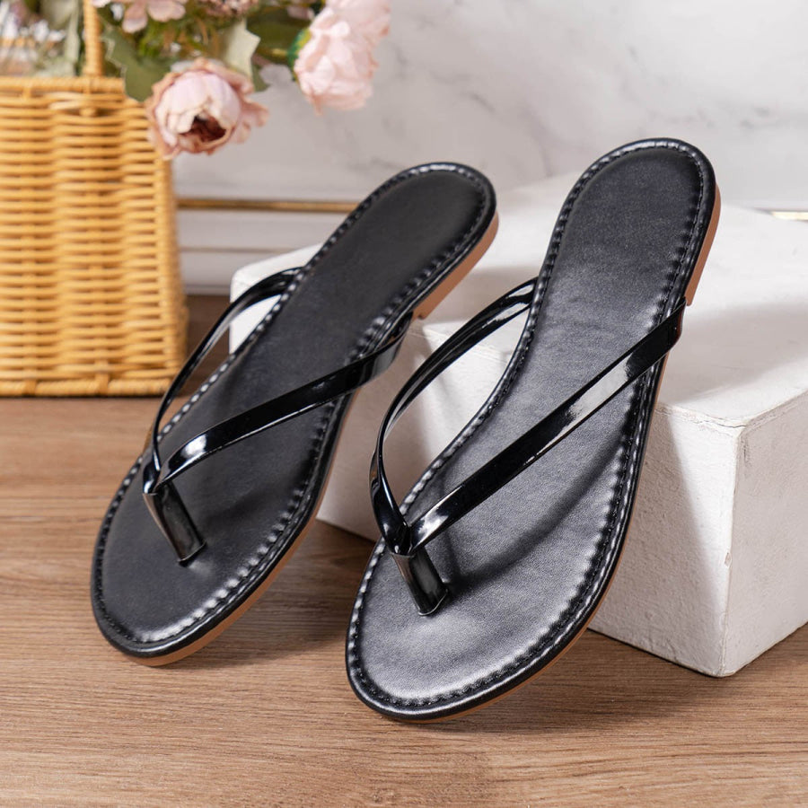 Toe Post Flats Sandals Apparel and Accessories