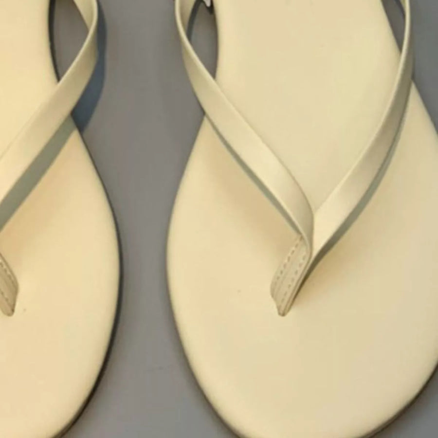 Toe Post Flats Sandals Apparel and Accessories