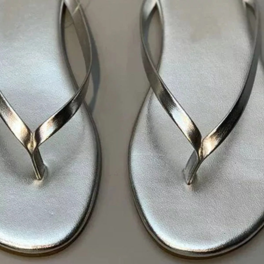 Toe Post Flats Sandals Apparel and Accessories