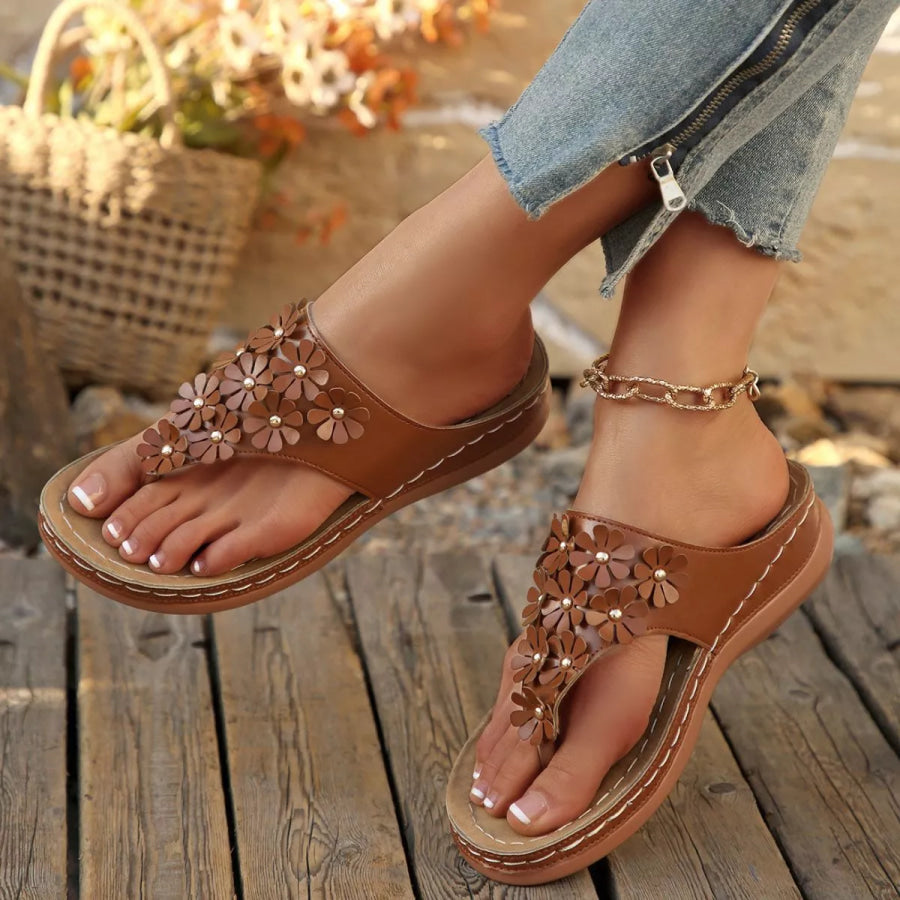 Toe Post Flats Sandals Brown / 36 Apparel and Accessories