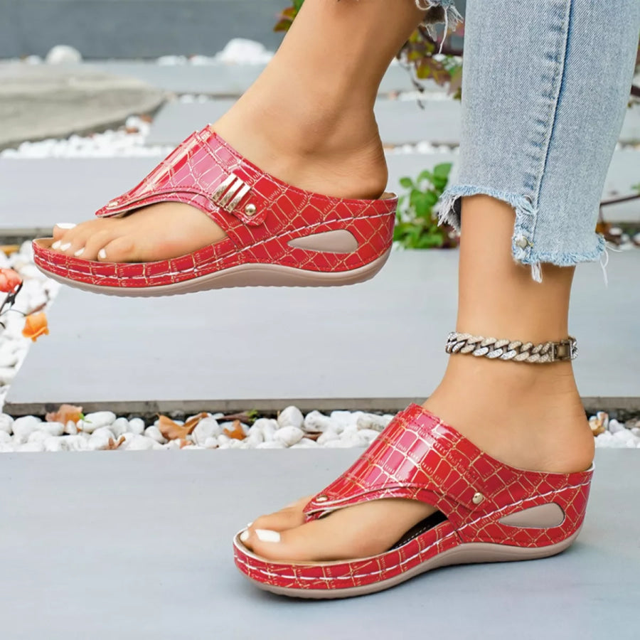 Toe Post Wedge Sandals Apparel and Accessories