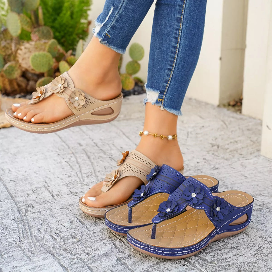 Toe Post Wedge Sandals Apparel and Accessories