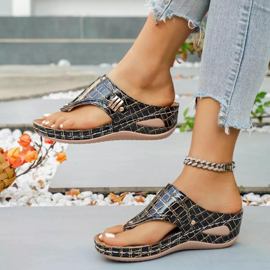 Toe Post Wedge Sandals Apparel and Accessories