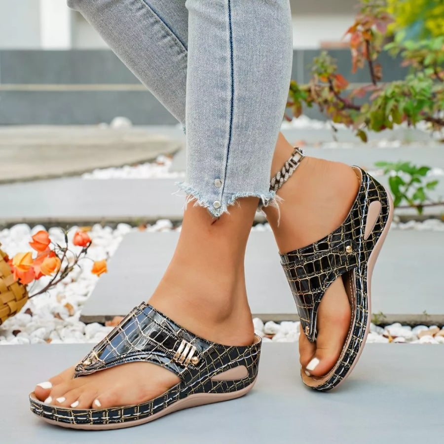 Toe Post Wedge Sandals Apparel and Accessories