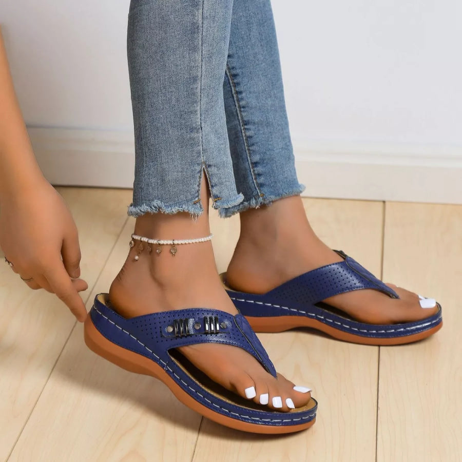 Toe Post Wedge Sandals Apparel and Accessories