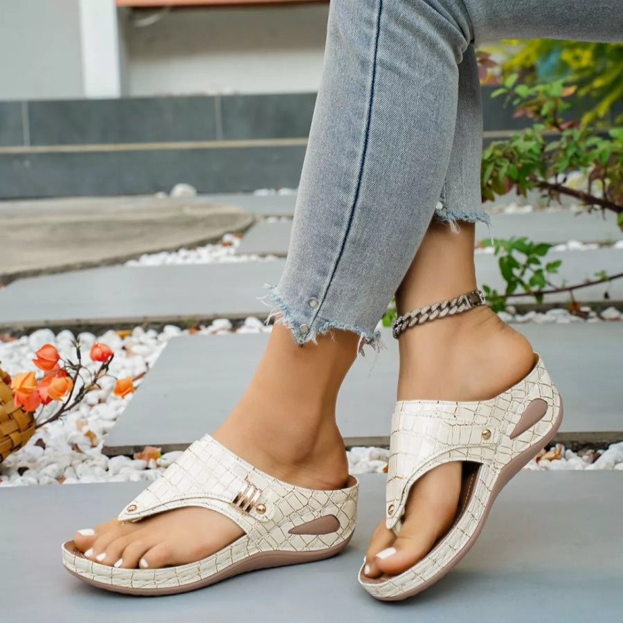 Toe Post Wedge Sandals Apparel and Accessories