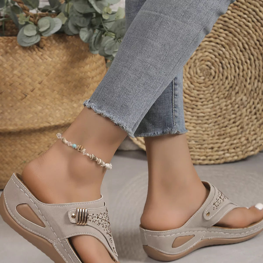 Toe Post Wedge Sandals Apparel and Accessories